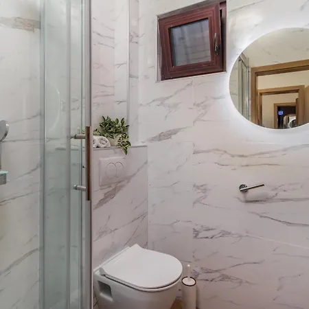 Appartamento In With Wifi *