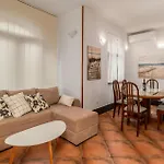Appartement Cozy In *