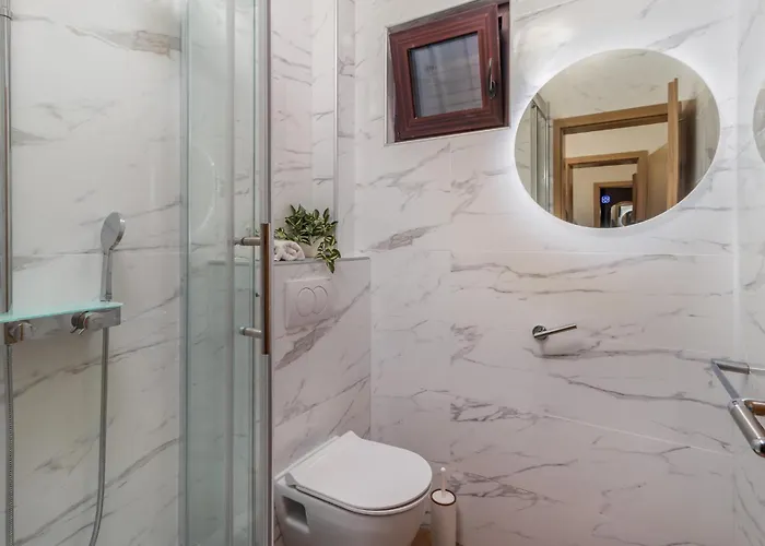 Apartment In With Wifi *